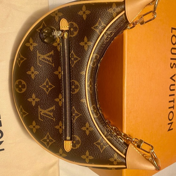 COPY - New never used Hard to find Louis Vuitton Loop bag💕 - Picture 8 of 16
